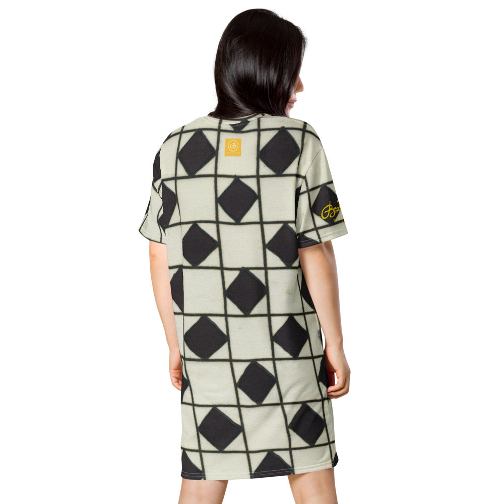 B&W Checkerboard T-shirt dress