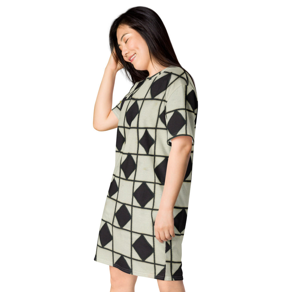 B&W Checkerboard T-shirt dress