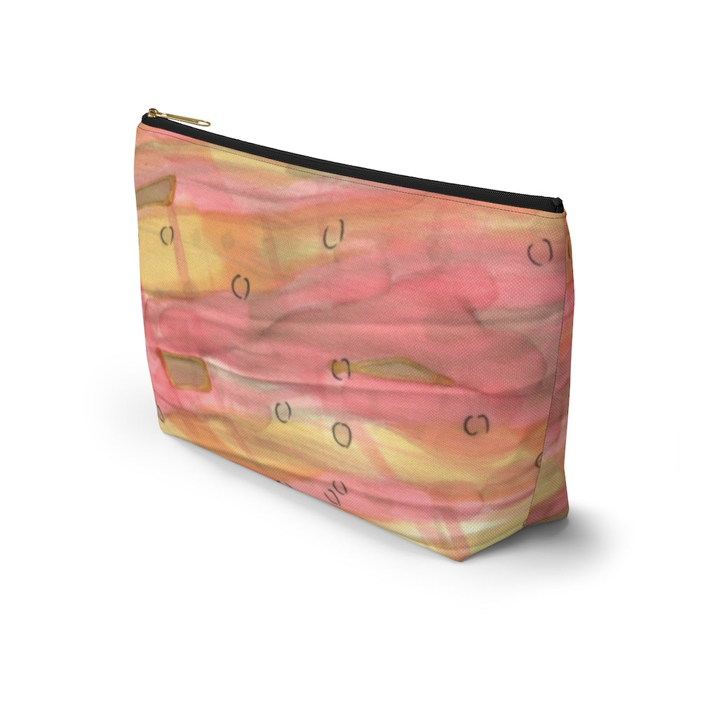 Dreamy Floral Accessory Pouch w T-bottom
